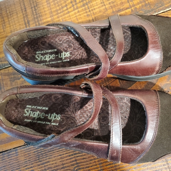 Skechers Shape Ups Brown Active Hyper Mary Janes - Picture 4 of 8